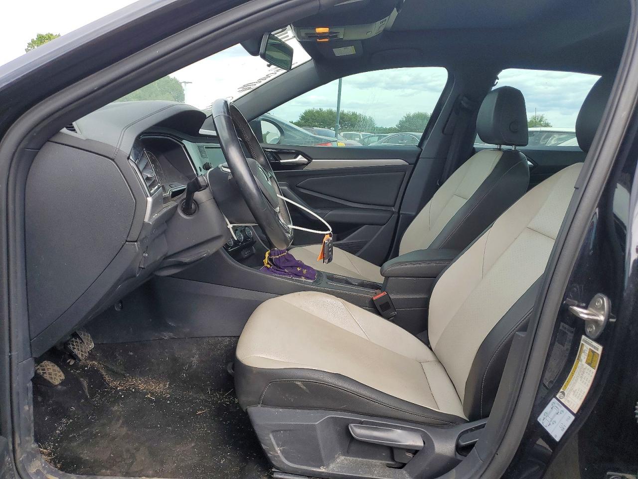 Volkswagen Jetta S