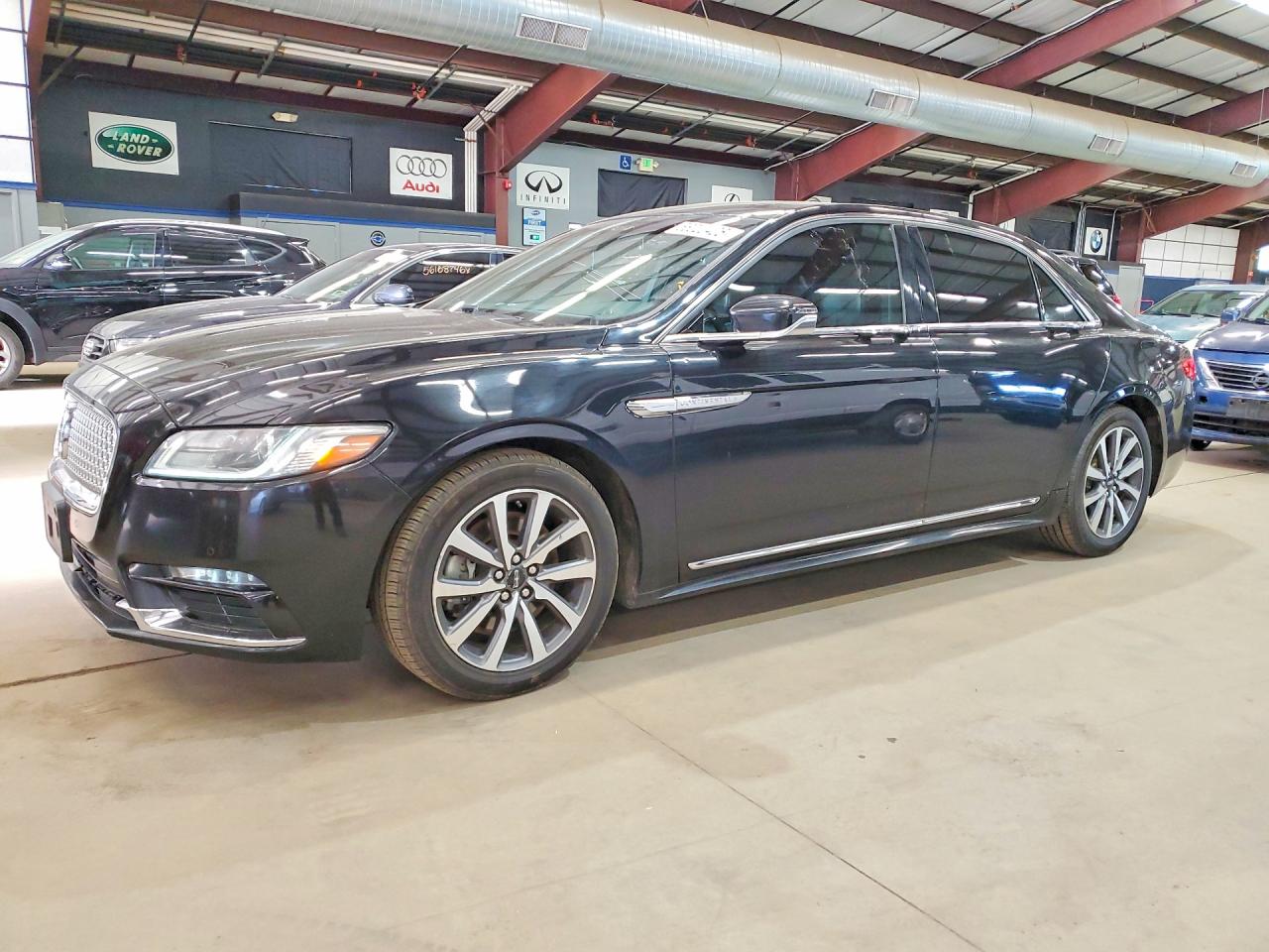 Salvage Lincoln Continental Image