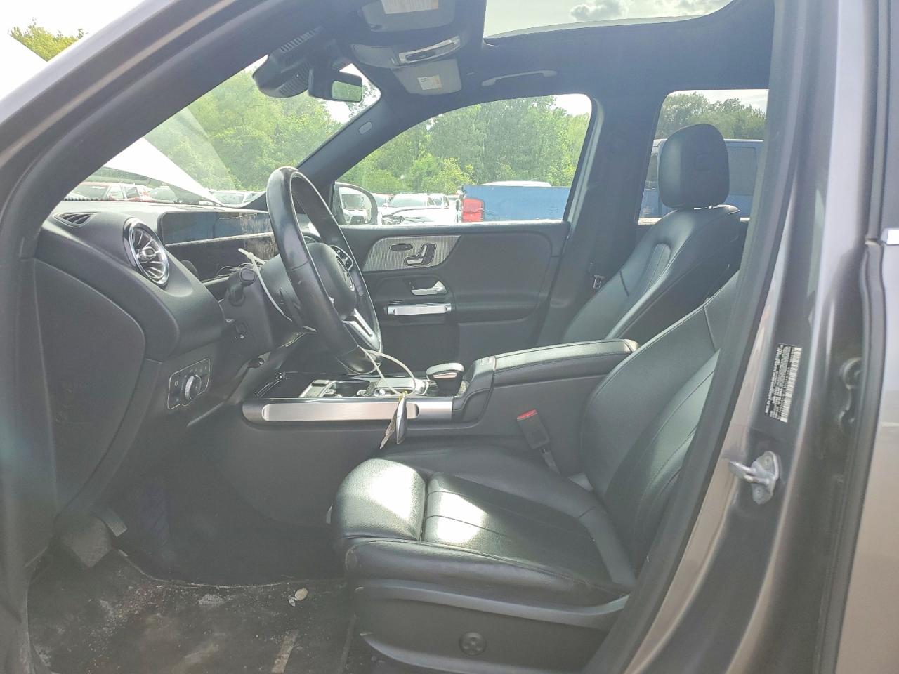 Mercedes-Benz GLB 250 4matic