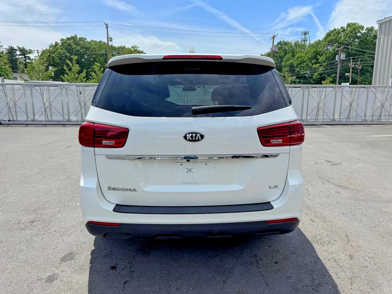 Kia Sedona Lx