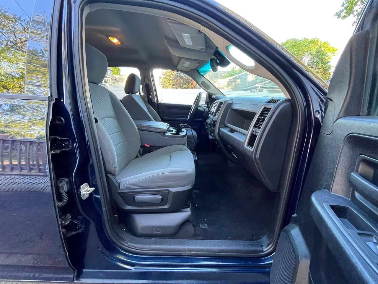 Ram 1500 St