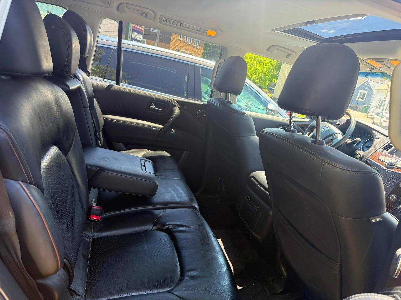 Nissan Armada Sl