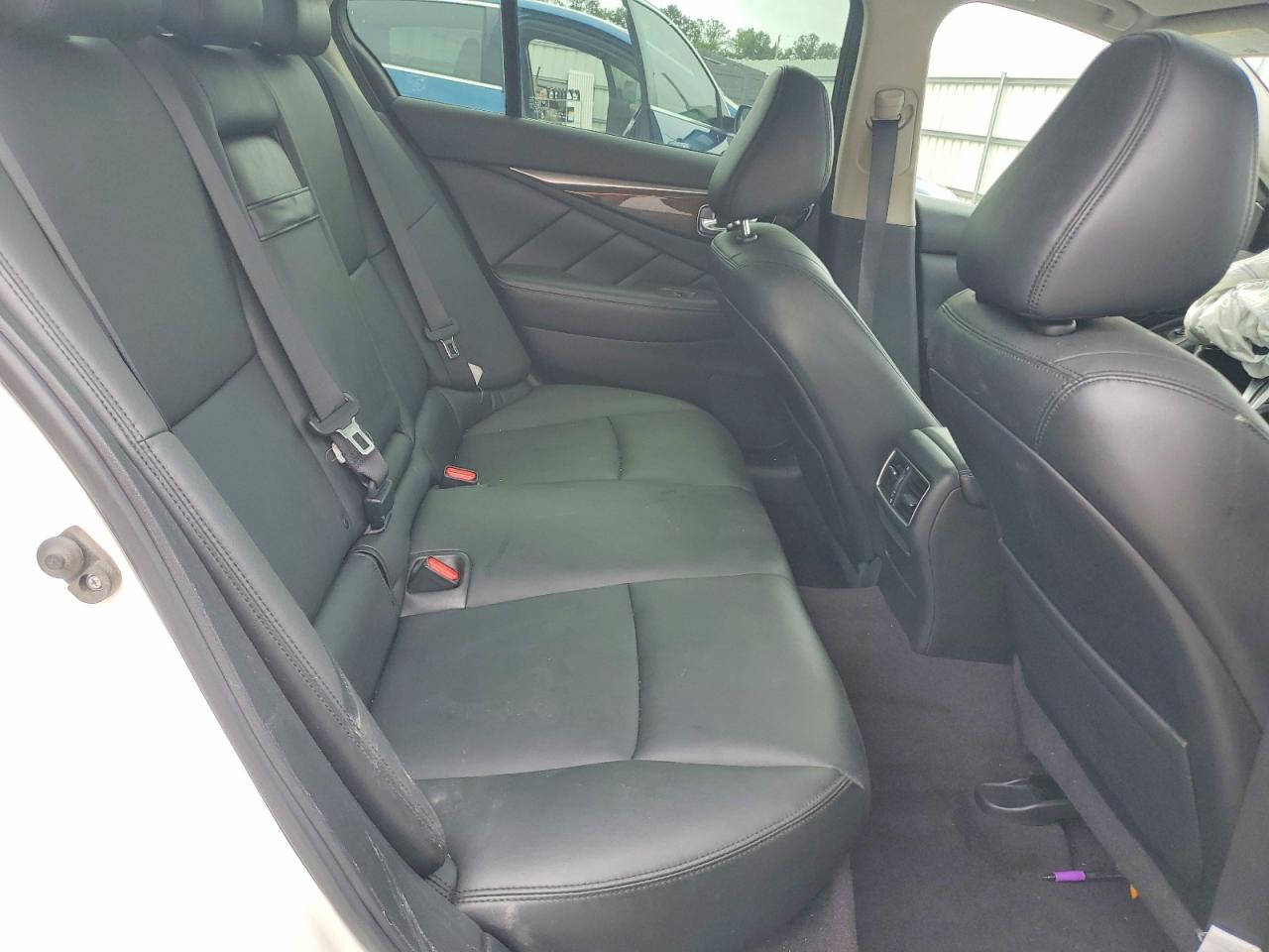 INFINITI Q50 3.0t L 3.0t Luxe