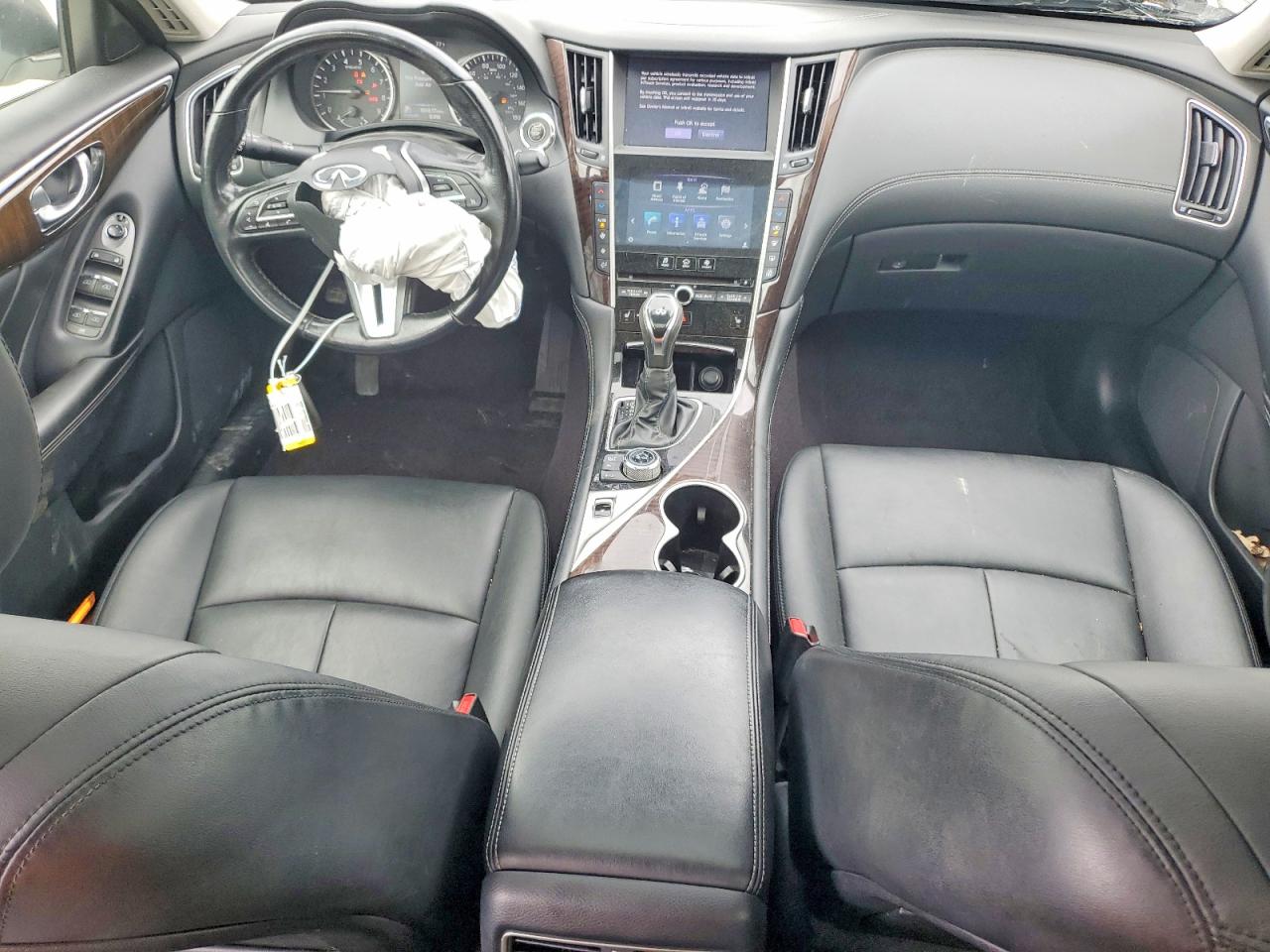 INFINITI Q50 3.0t L 3.0t Luxe