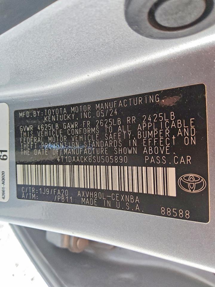 Toyota Camry Le