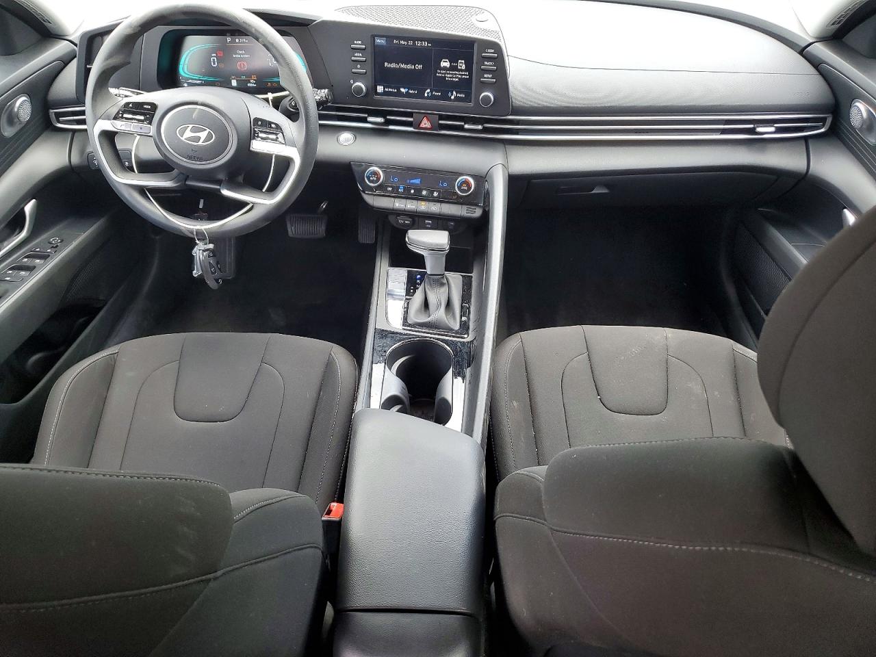 Hyundai ELANTRA Blue