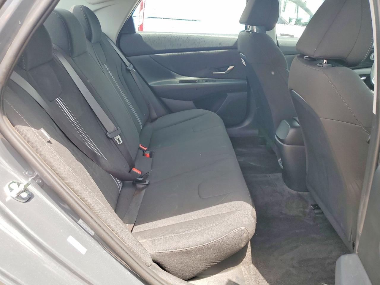 Hyundai ELANTRA Blue