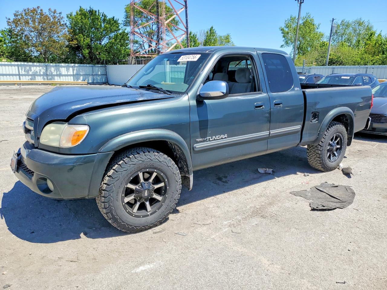 Salvage Toyota Tundra Image