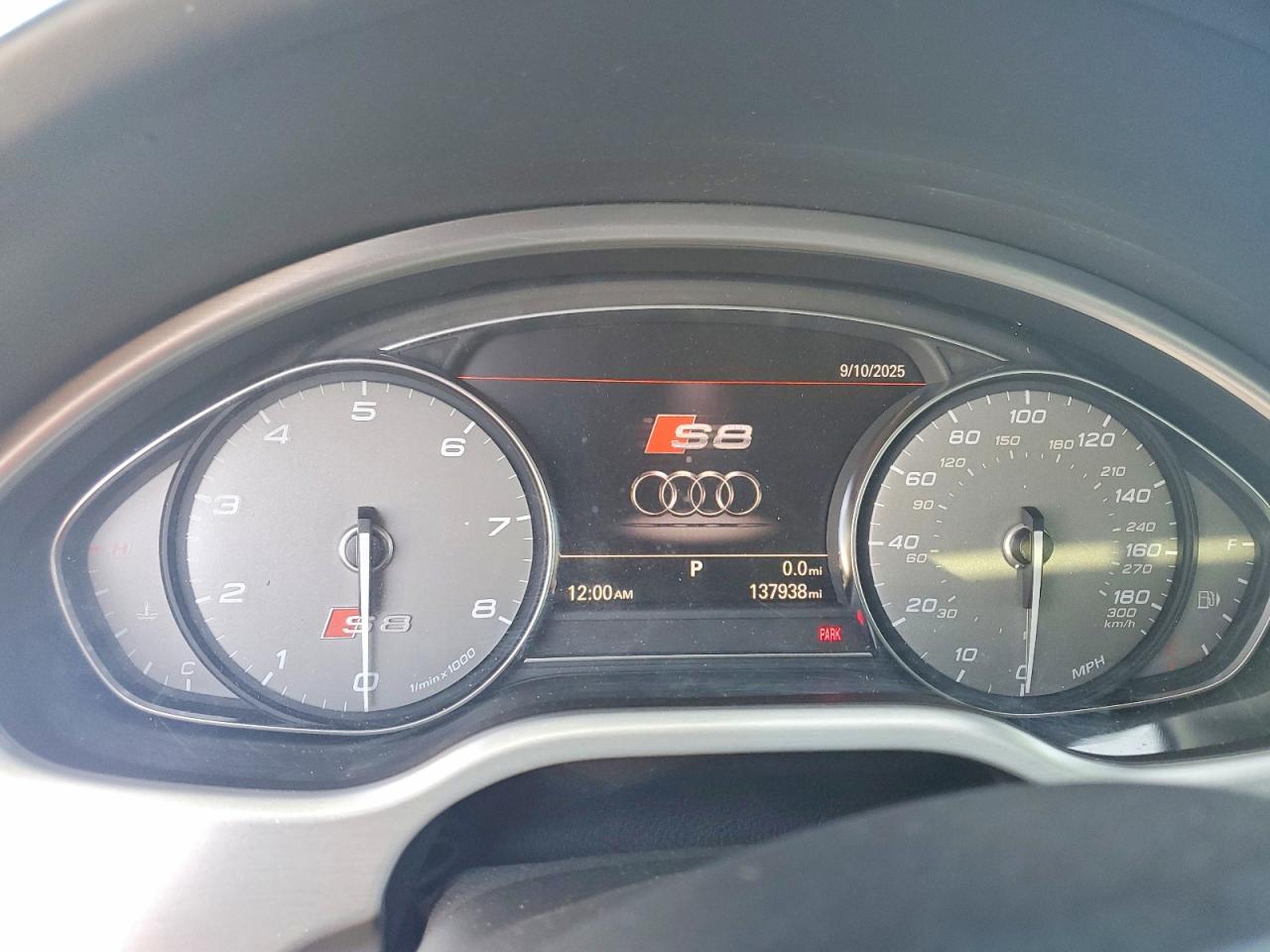Audi S8 Quattro