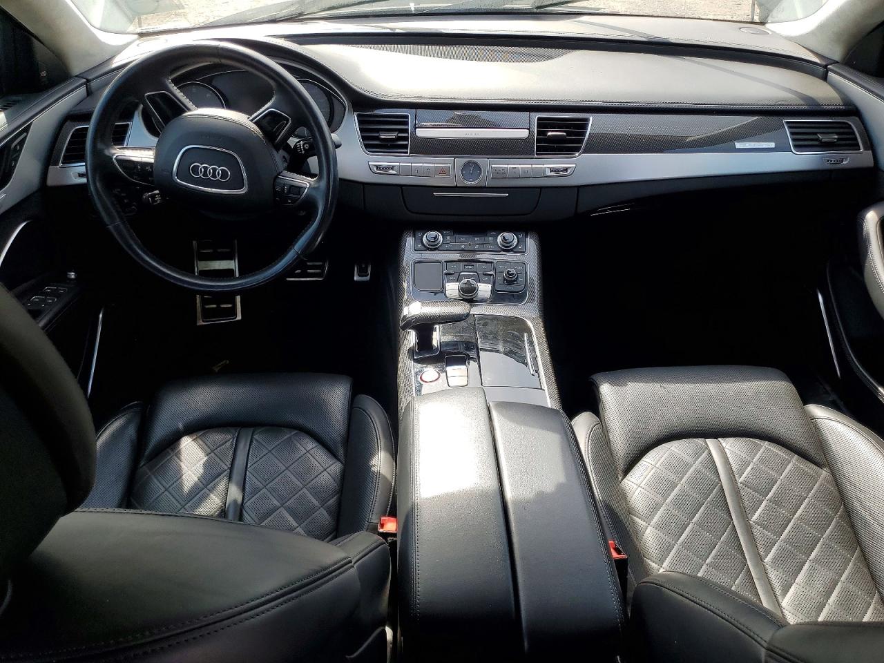 Audi S8 Quattro