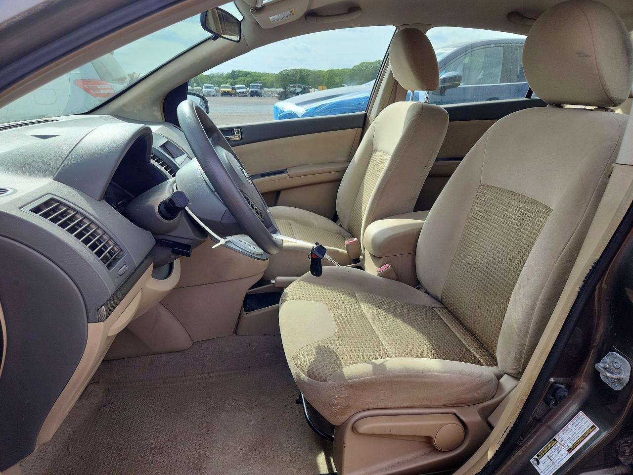 Nissan Sentra 2.0