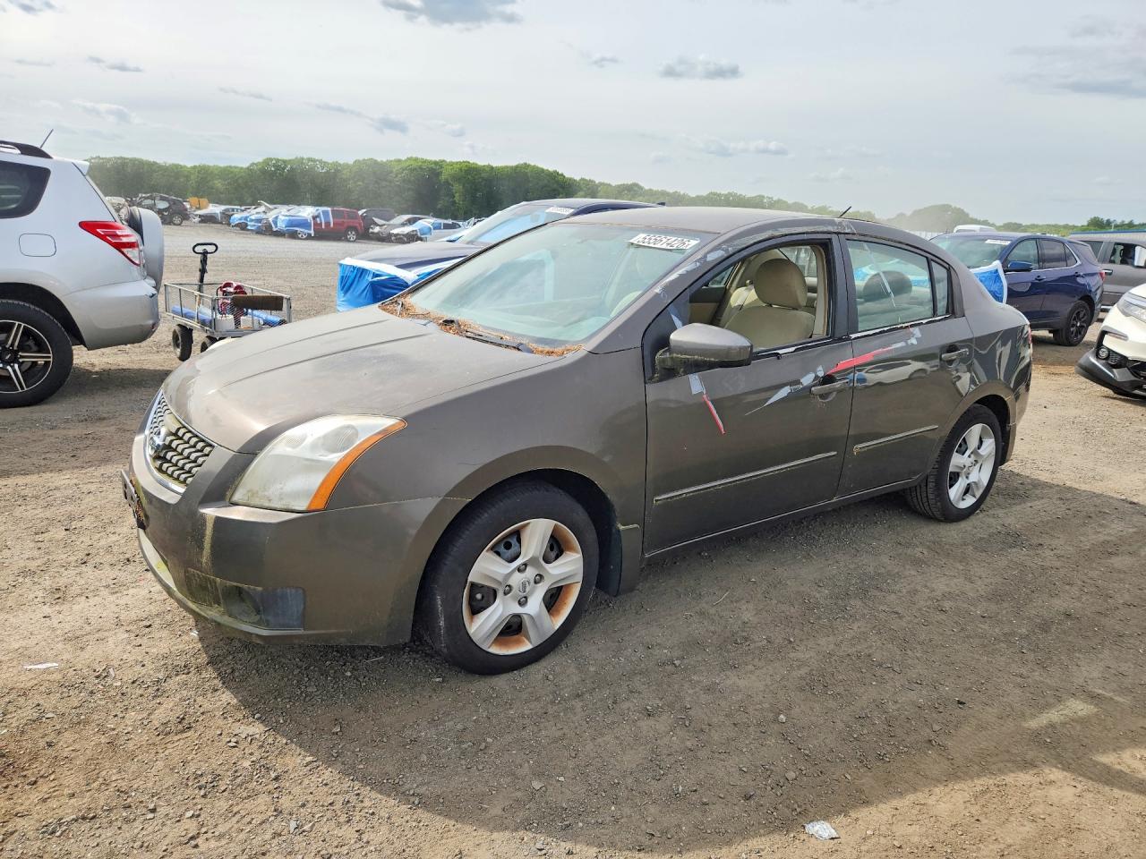 Salvage Nissan Sentra Image