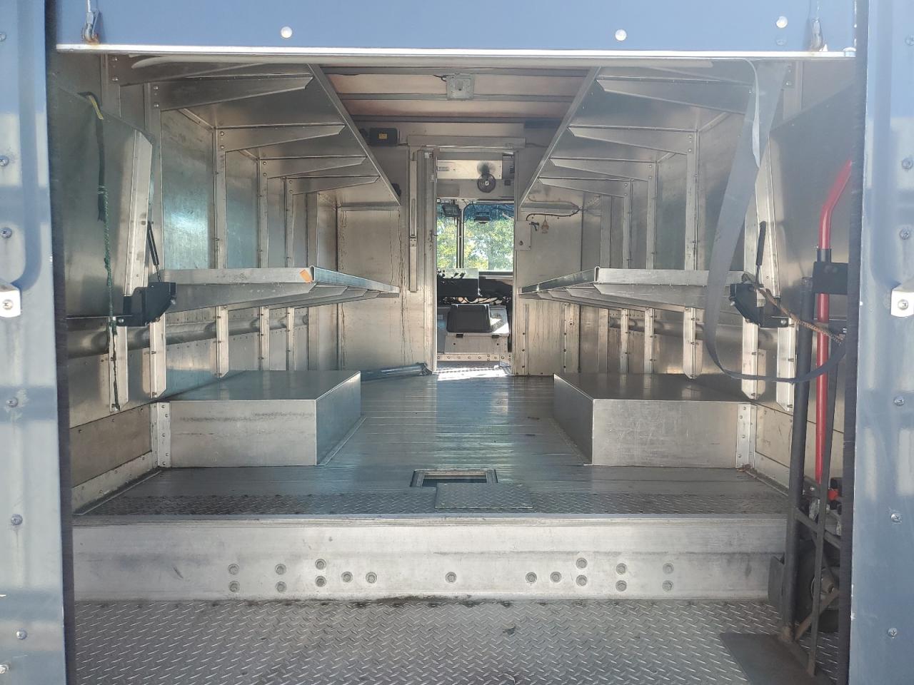 Freightliner Chassis M Line Walk-in Van