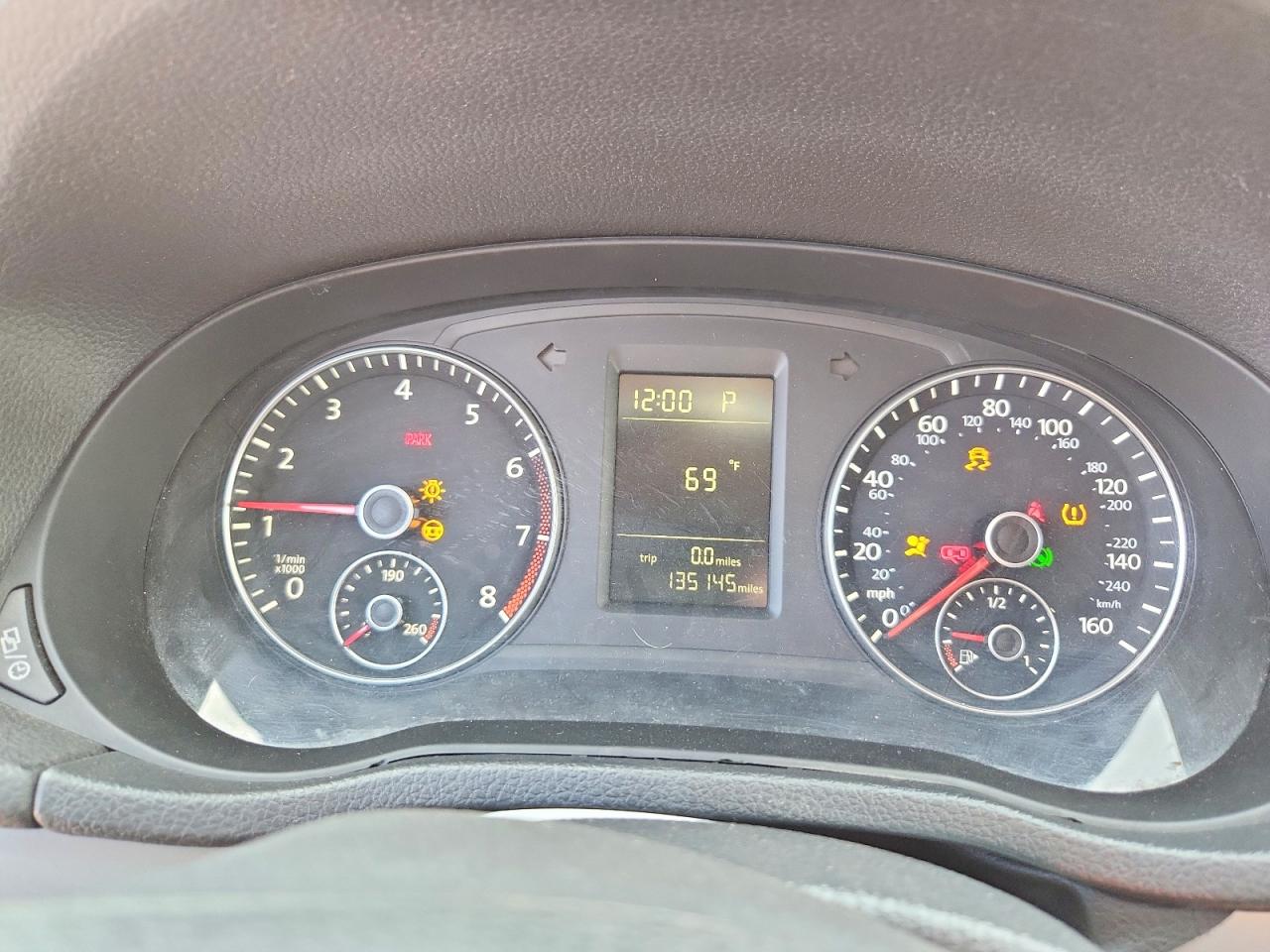Volkswagen Passat S