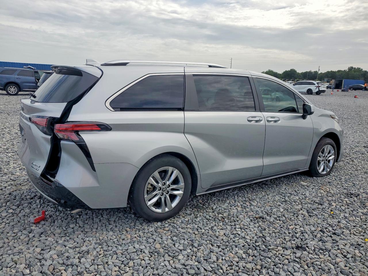 Toyota Sienna Limited 7-passenger