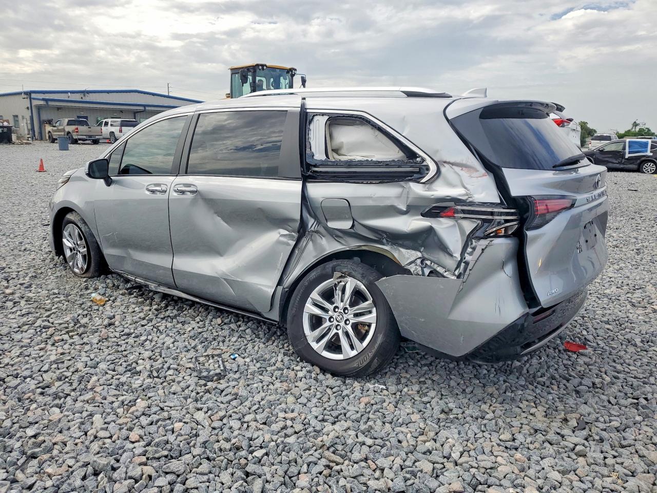 Toyota Sienna Limited 7-passenger