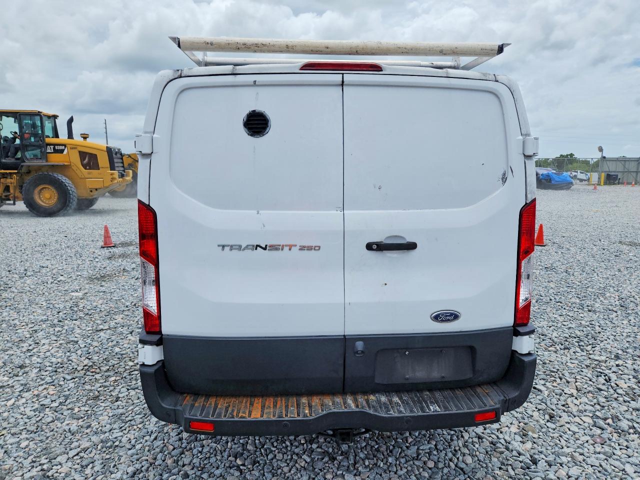 Ford Transit T-250
