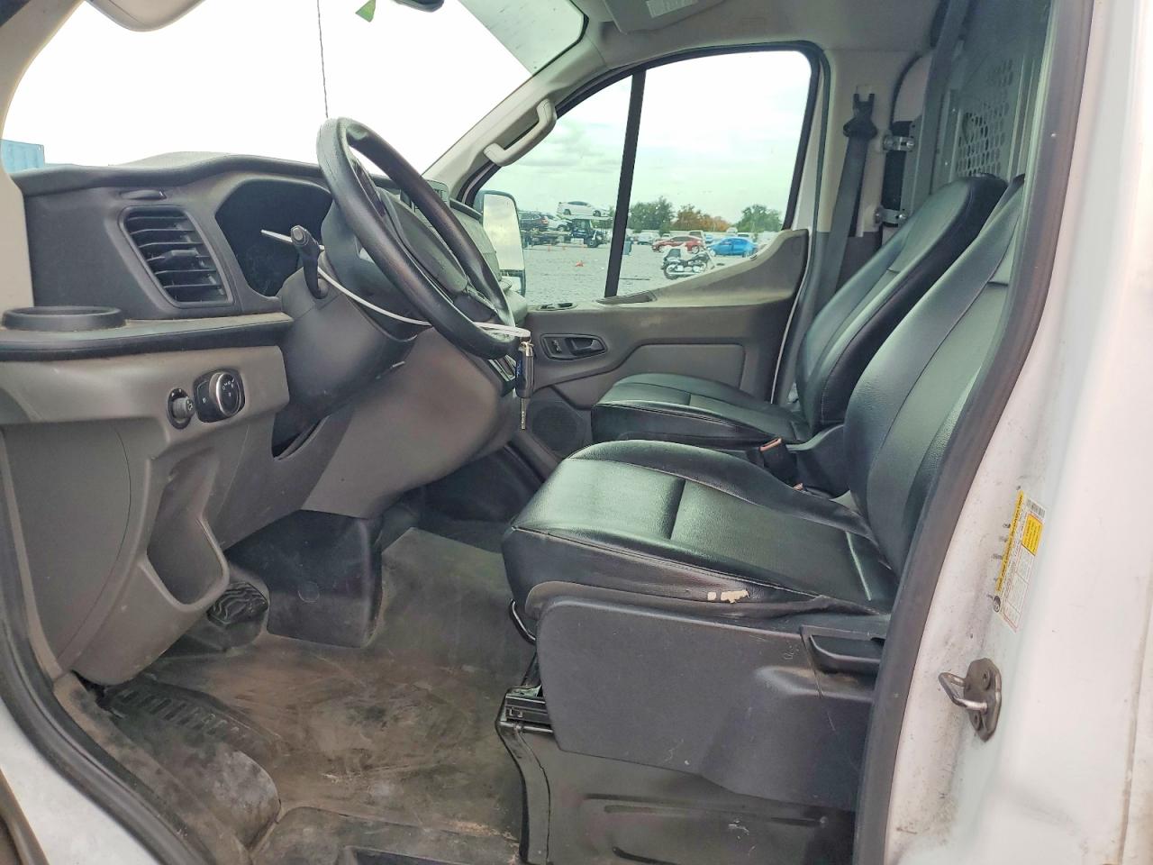 Ford Transit T-250