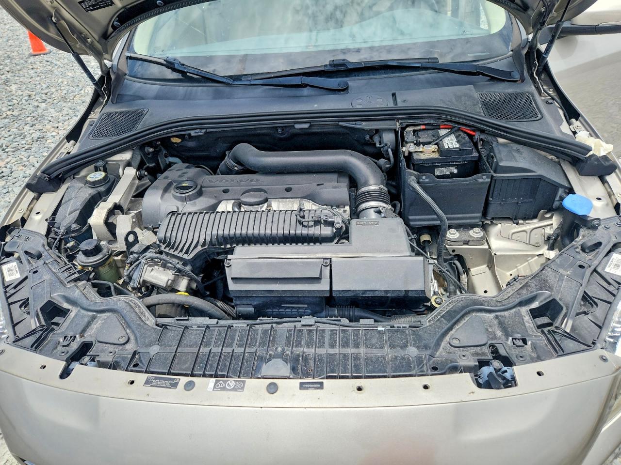 Volvo S60 T5