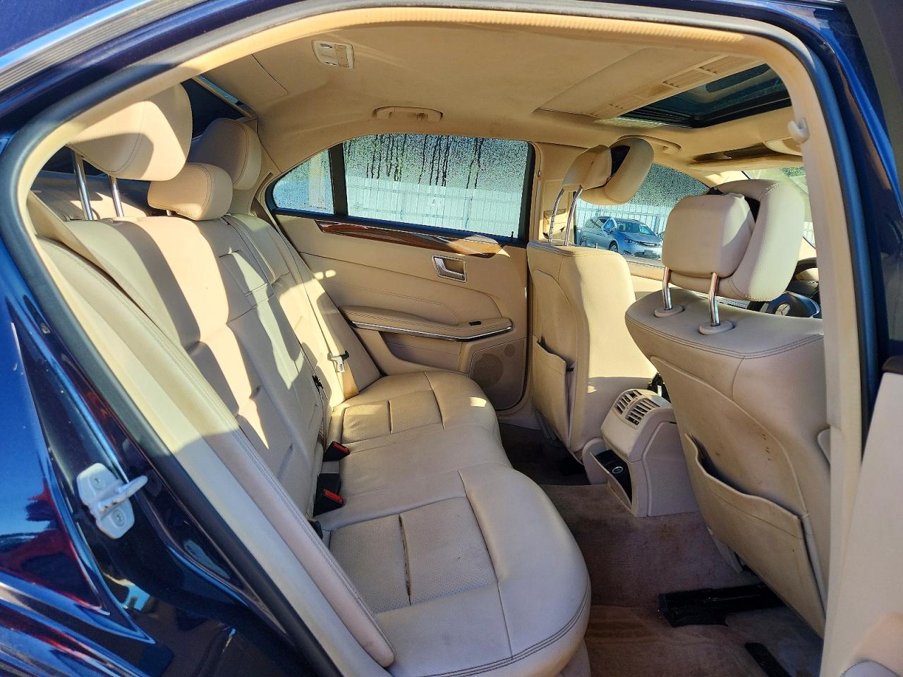 Mercedes-Benz E-Class 350
