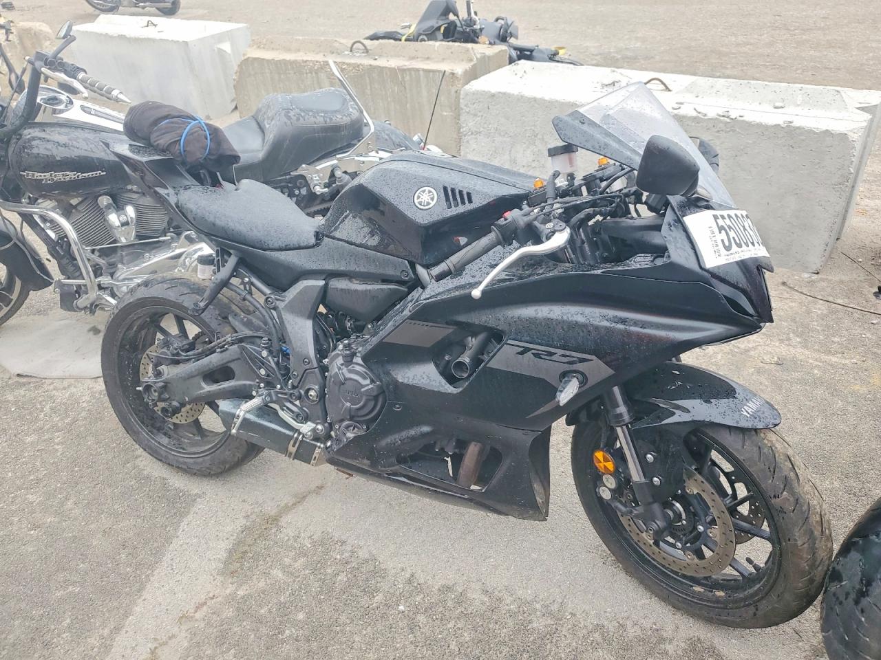 Salvage Yamaha Yzfr7 Image