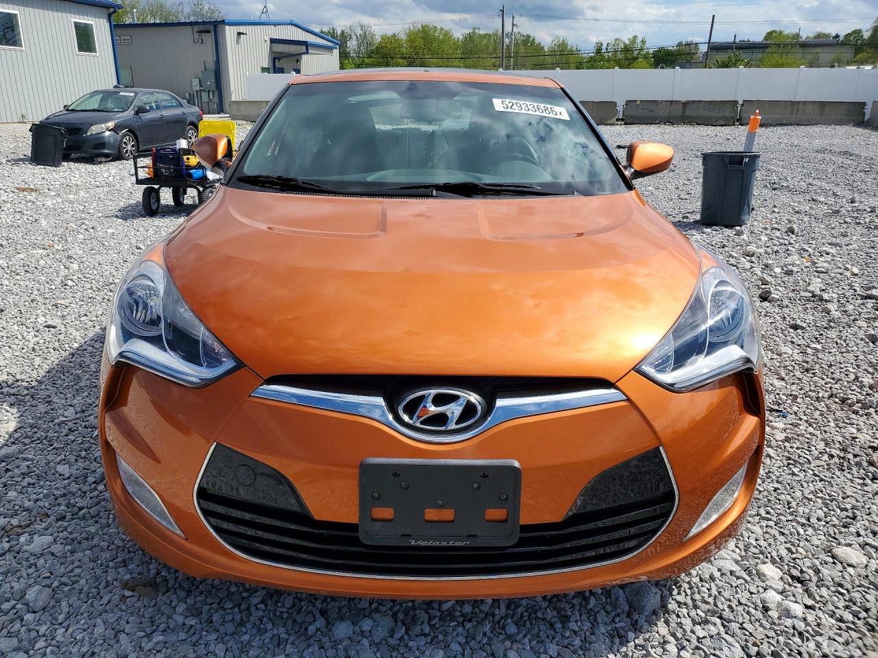 Hyundai VELOSTER Base