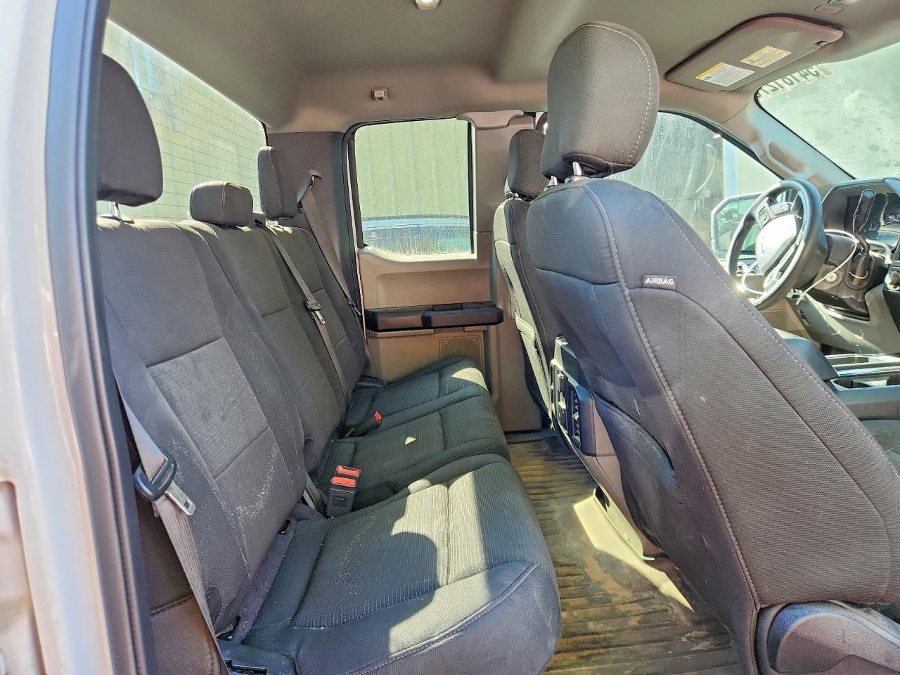 Ford F-150 Super Cab