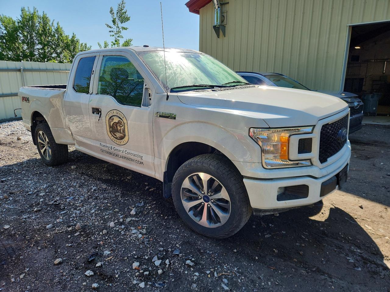 Ford F-150 Super Cab