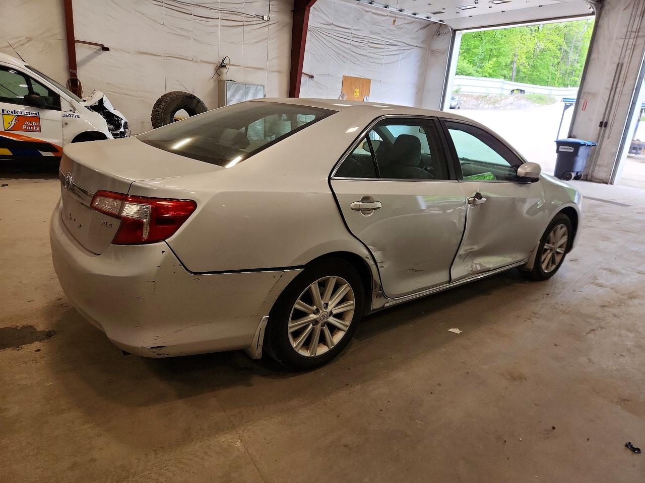 Toyota Camry Xle