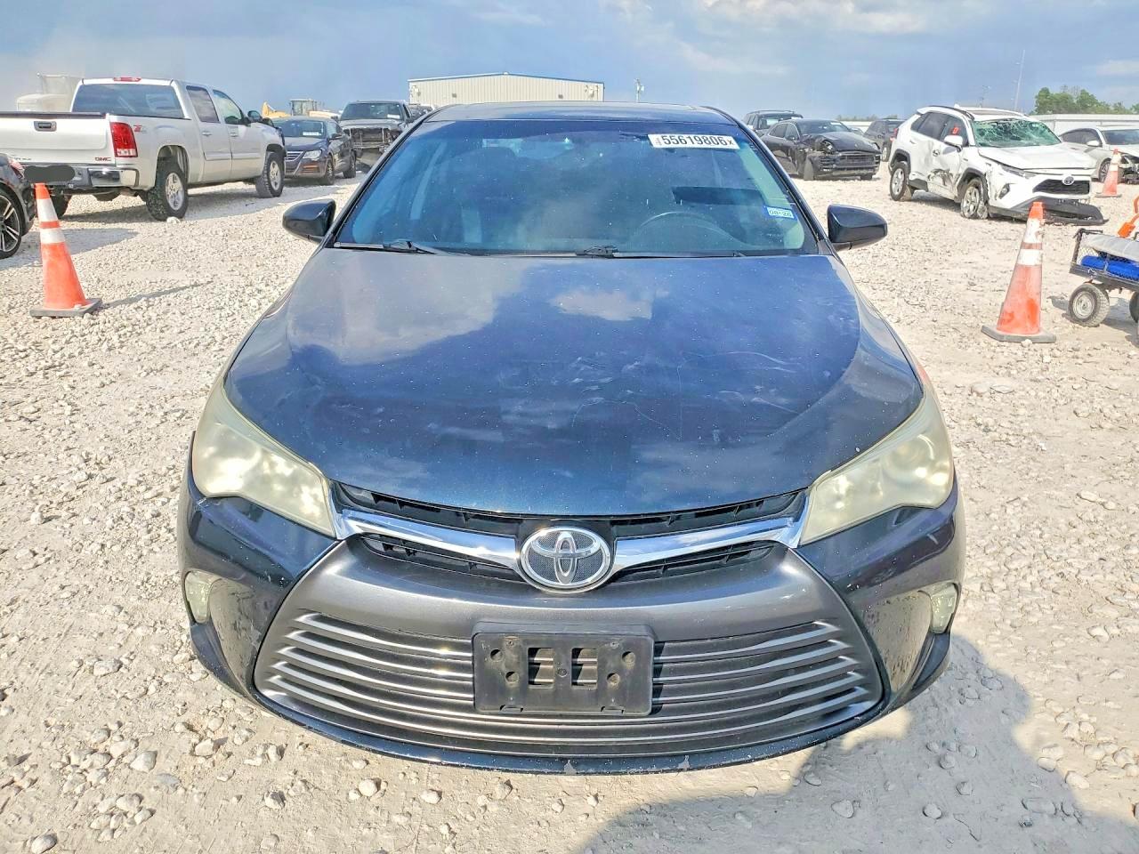 Toyota Camry Xle