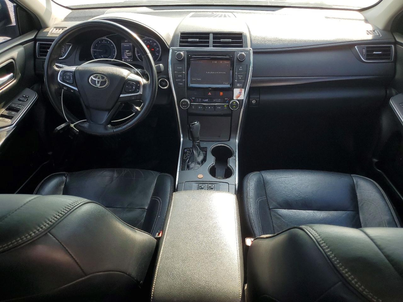Toyota Camry Xle