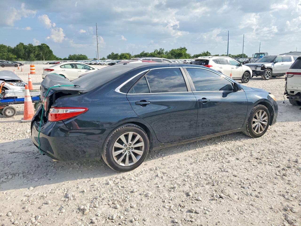 Toyota Camry Xle
