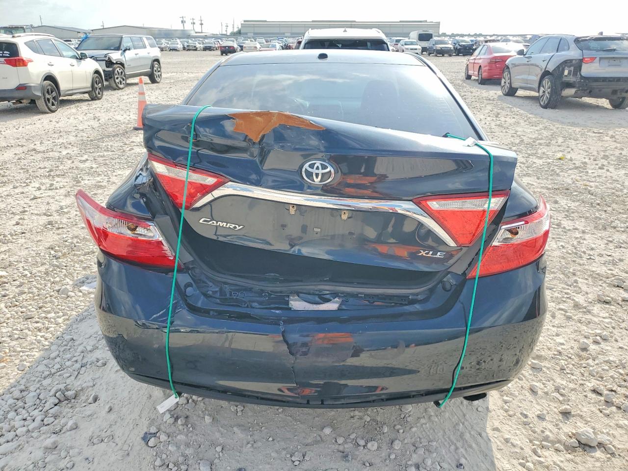 Toyota Camry Xle