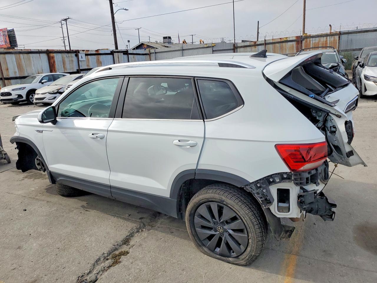 Volkswagen Taos Se