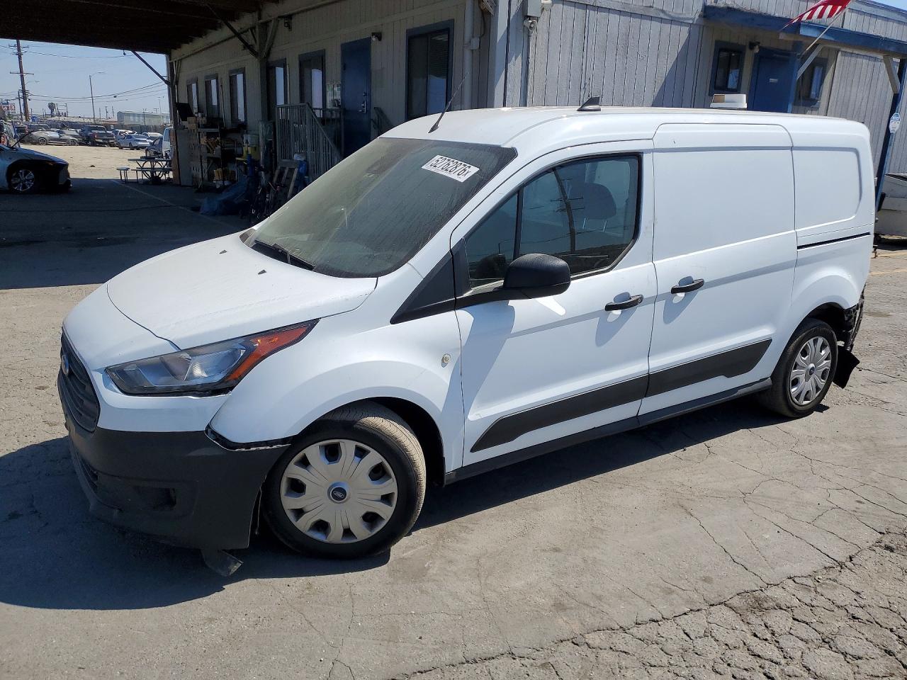 Salvage Ford Transit Image