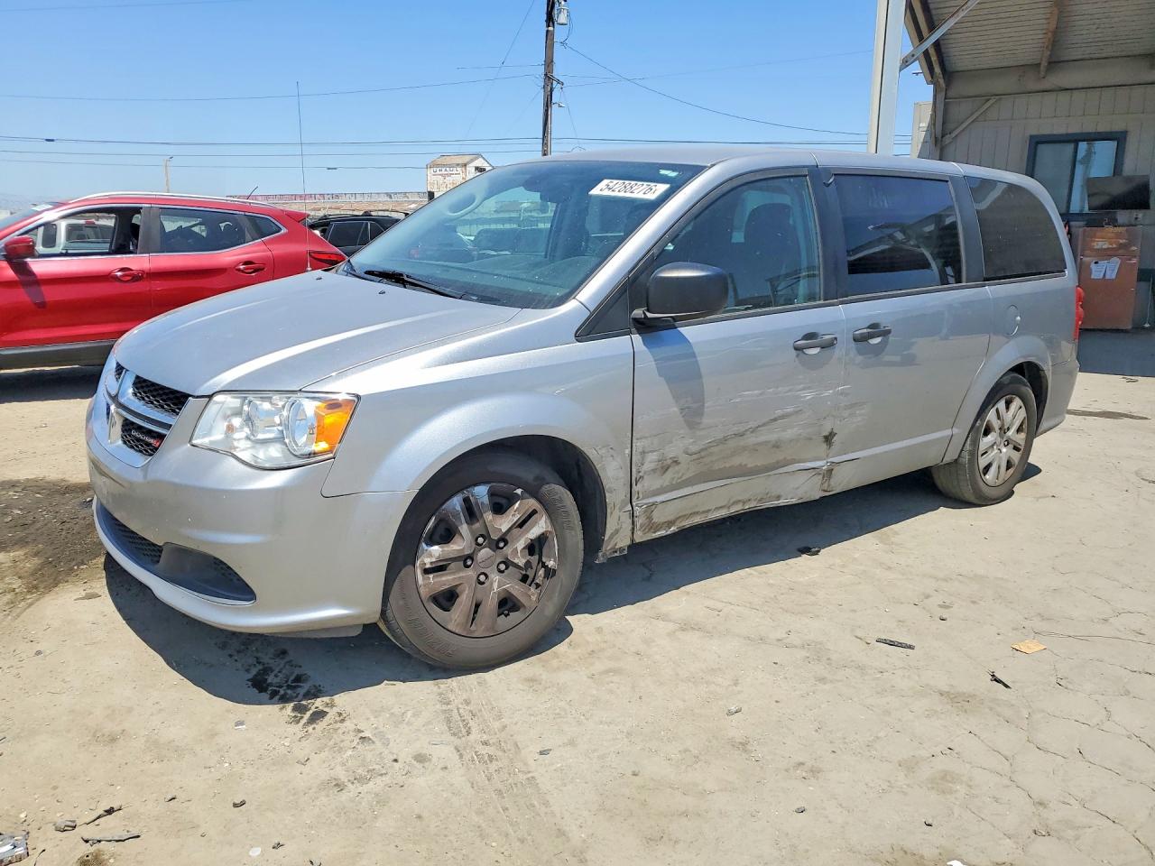 Salvage Dodge Caravan Image