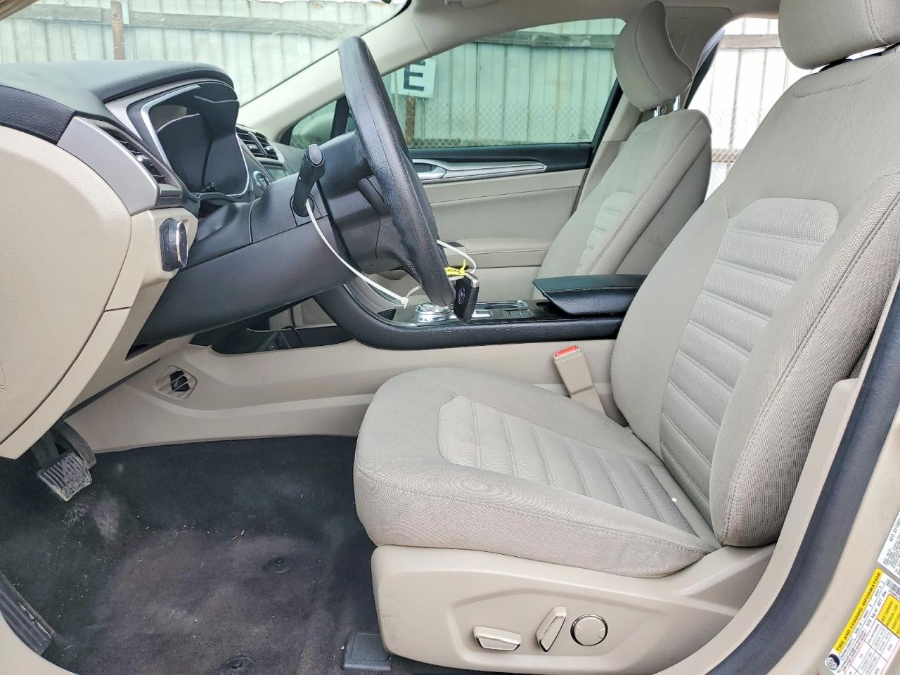 Ford Fusion Se Hybrid