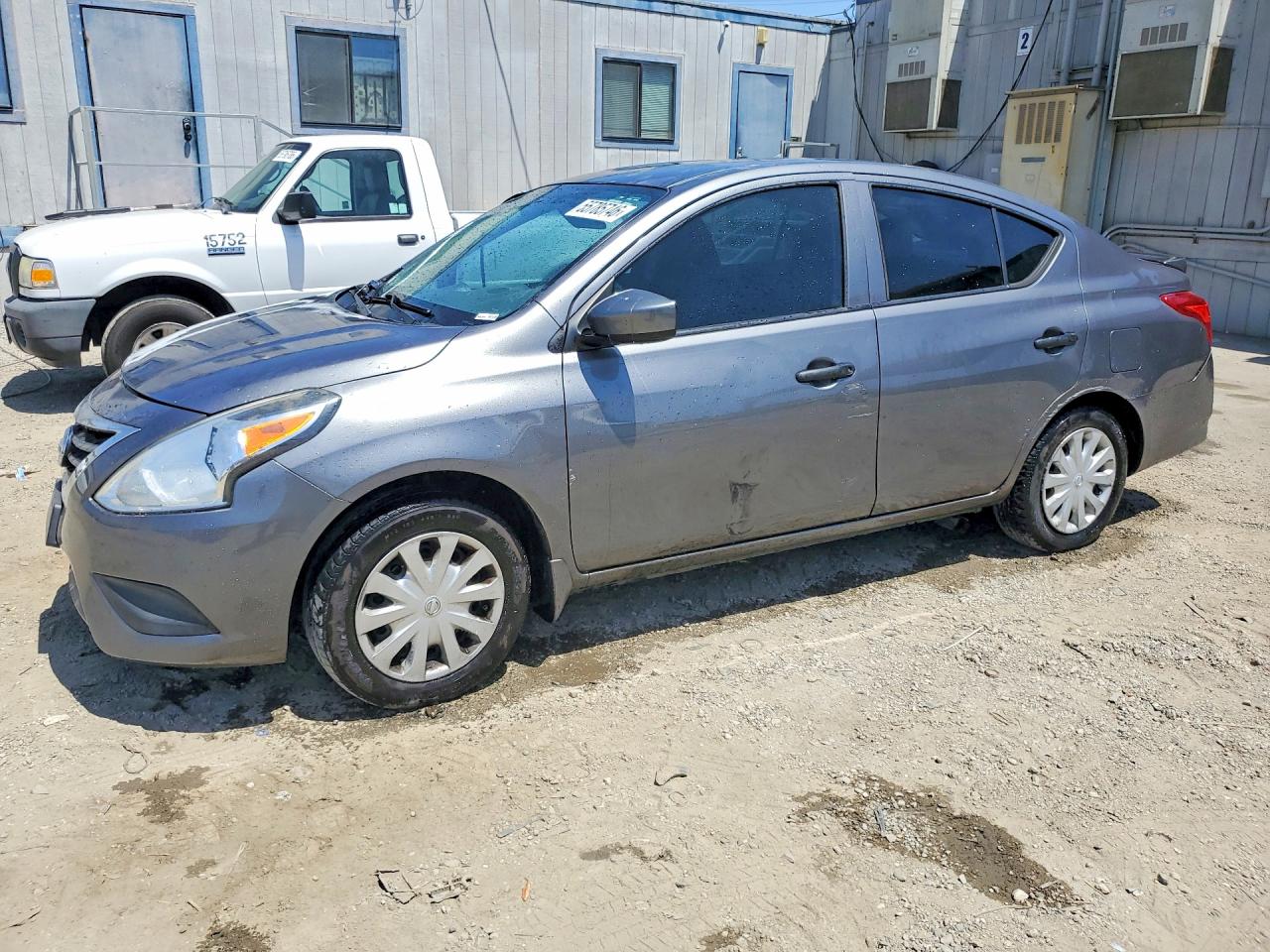 Salvage Nissan Versa Image