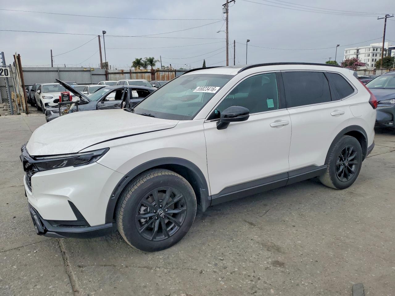 Salvage Honda Crv Image