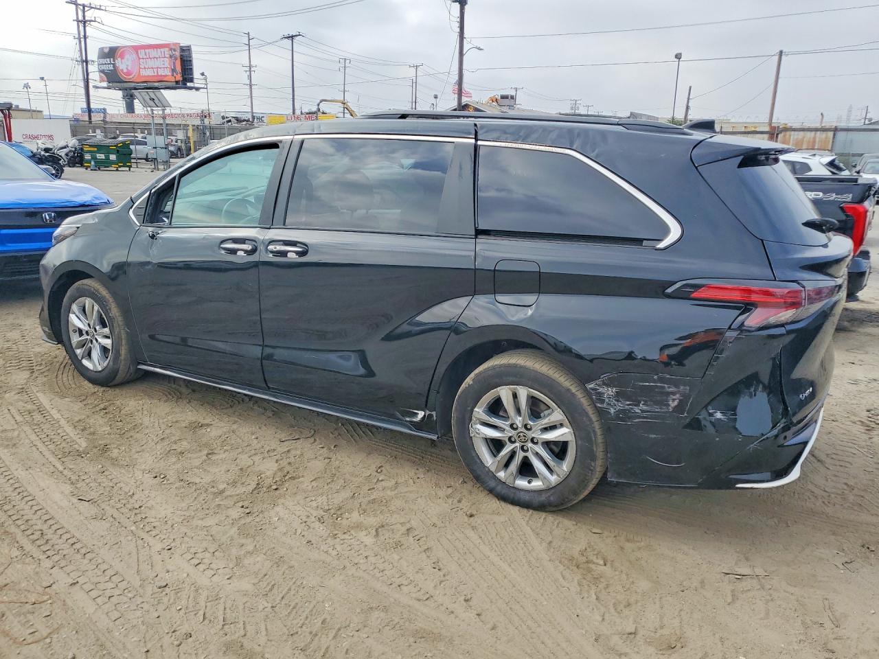 Toyota Sienna Xle 7-passenger