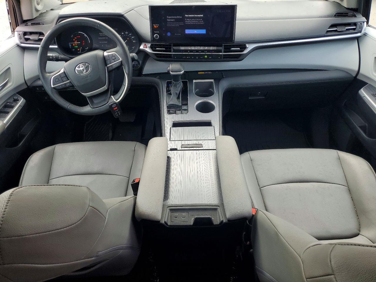 Toyota Sienna Xle 7-passenger