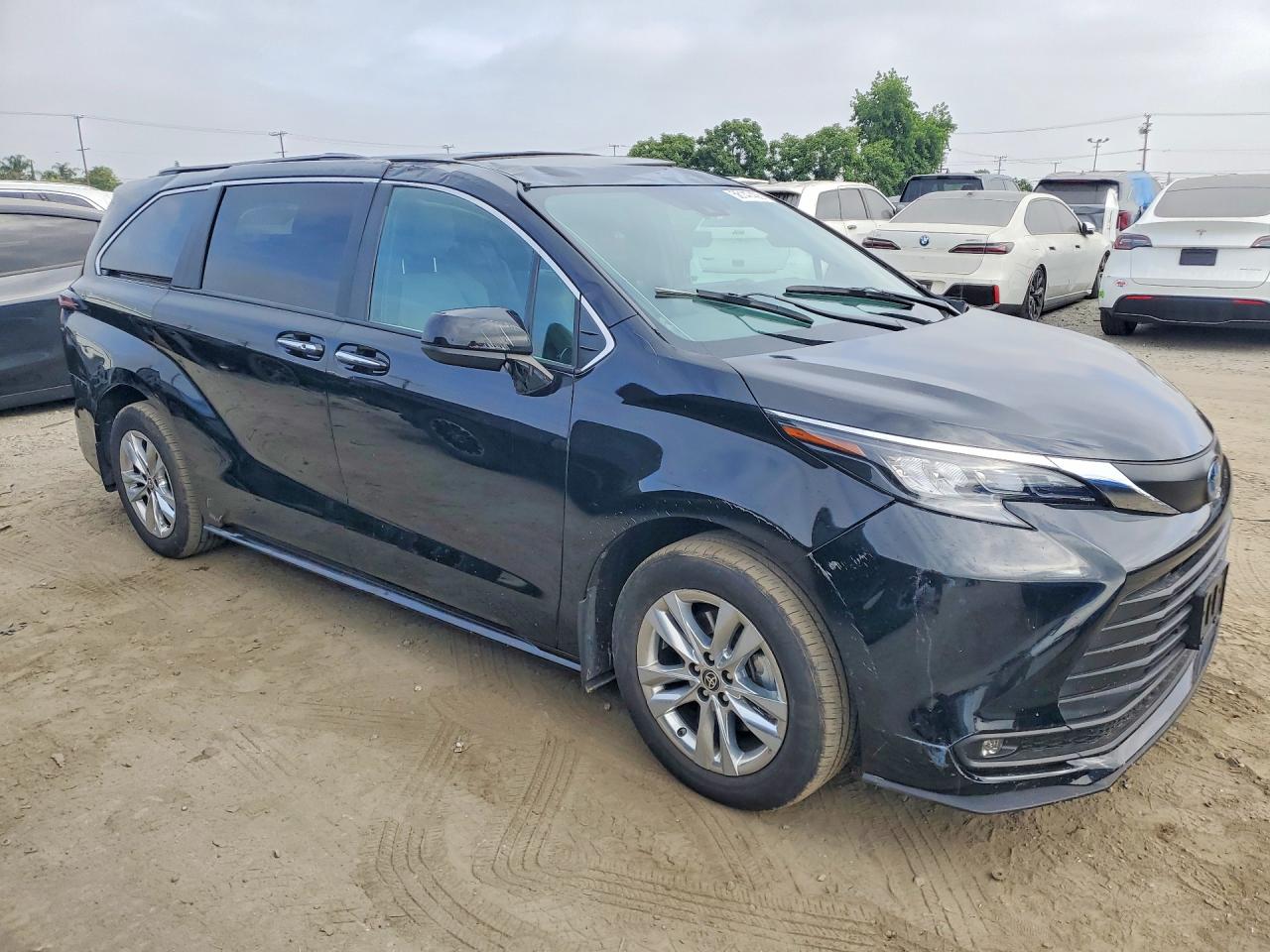 Toyota Sienna Xle 7-passenger