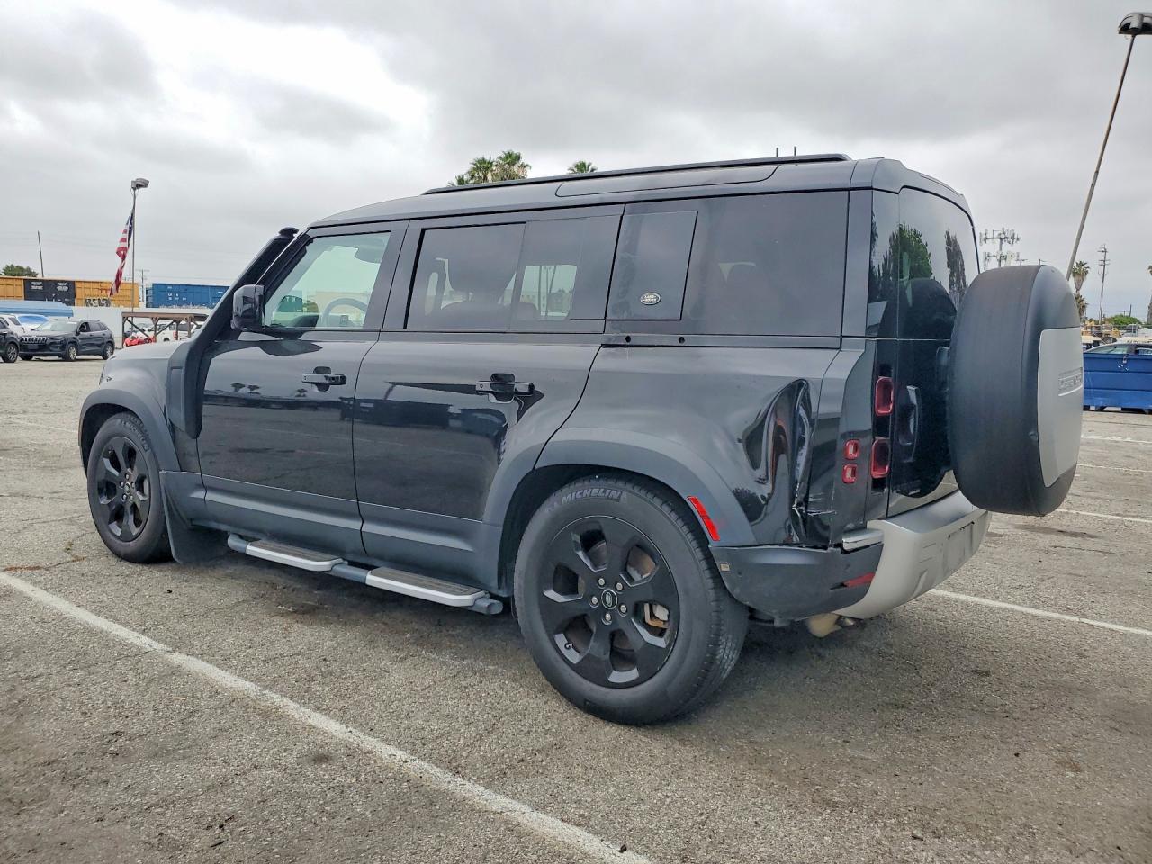 Land Rover Defender 110 Hse