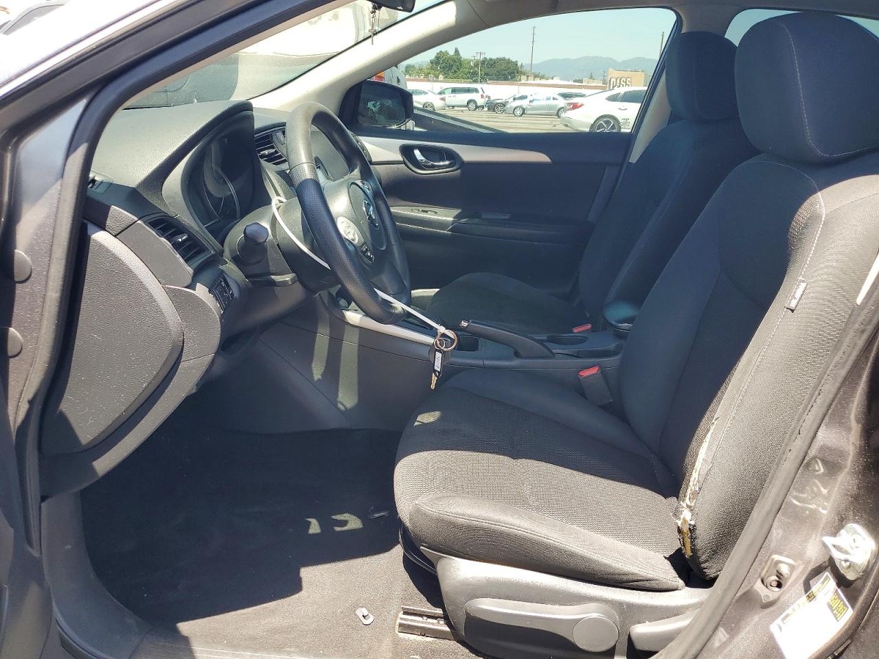 Nissan Sentra