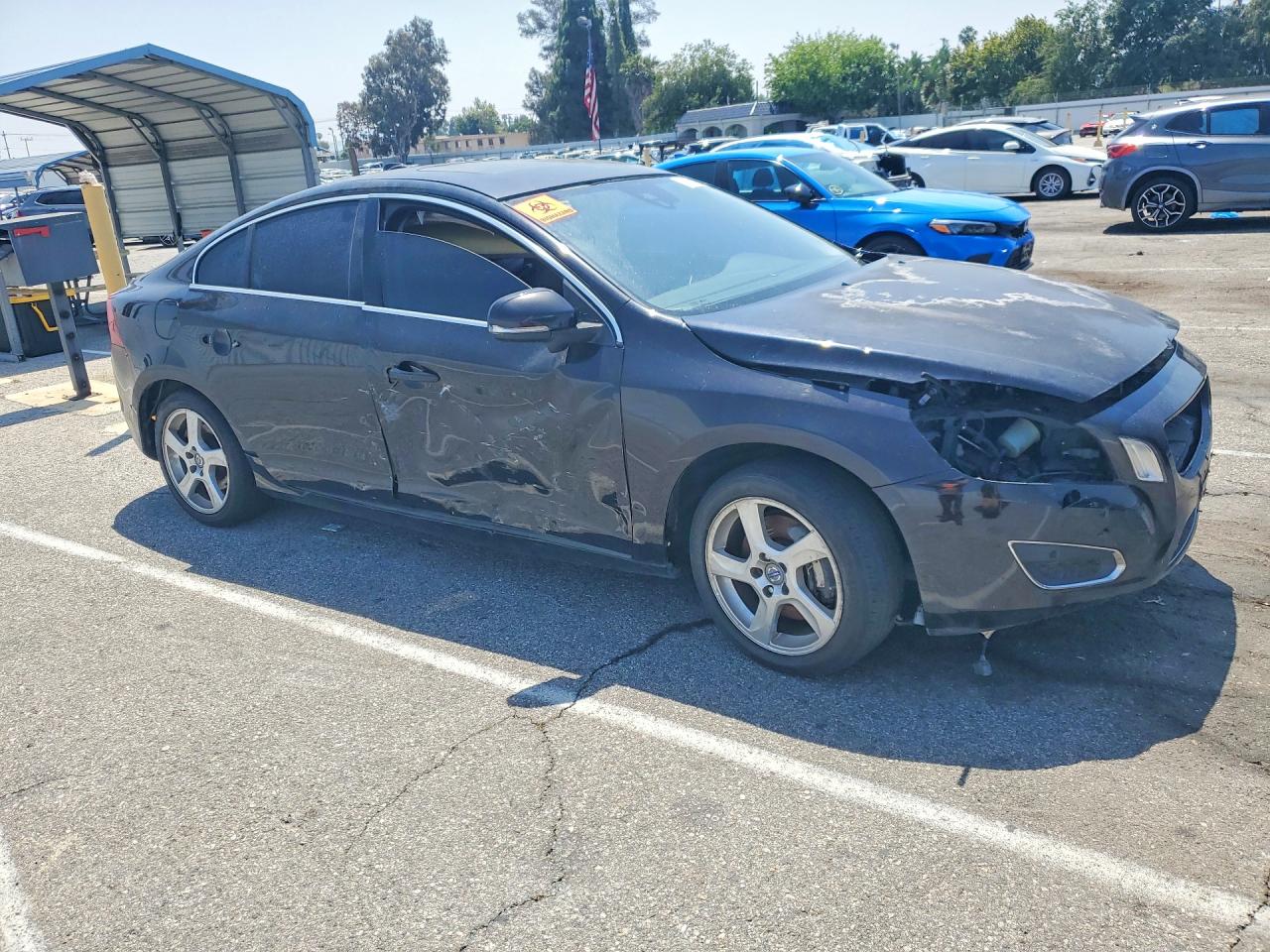 Volvo S60 T5