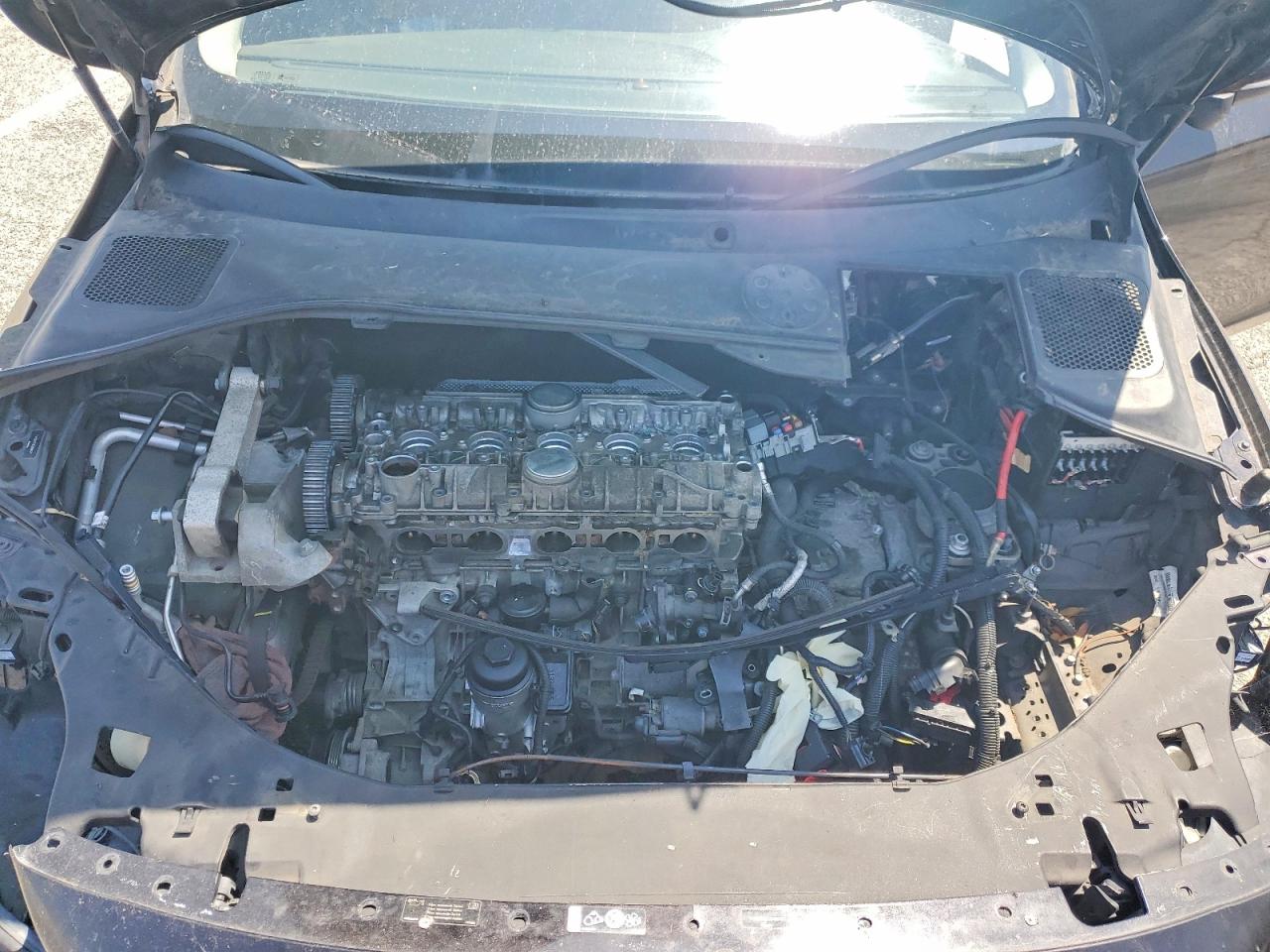 Volvo S60 T5