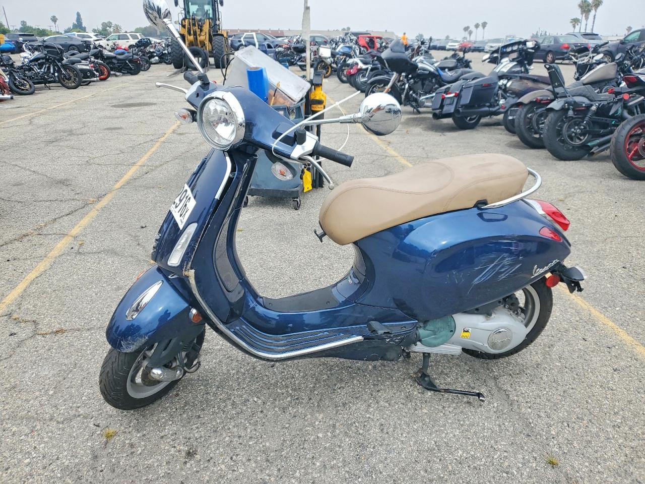 Vespa Scooter 150 3v