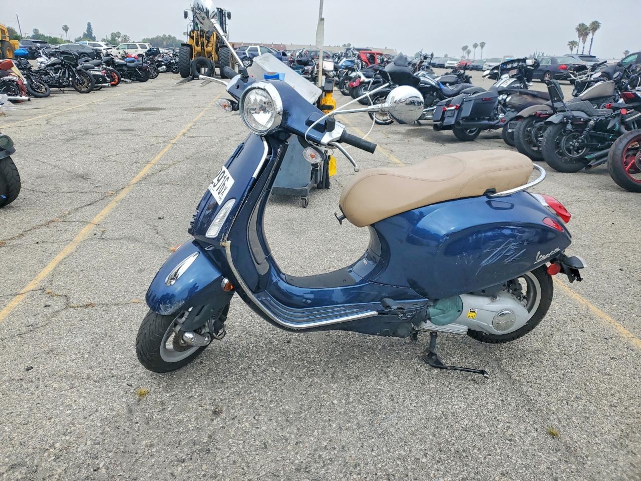 Salvage Vespa Scooter Image