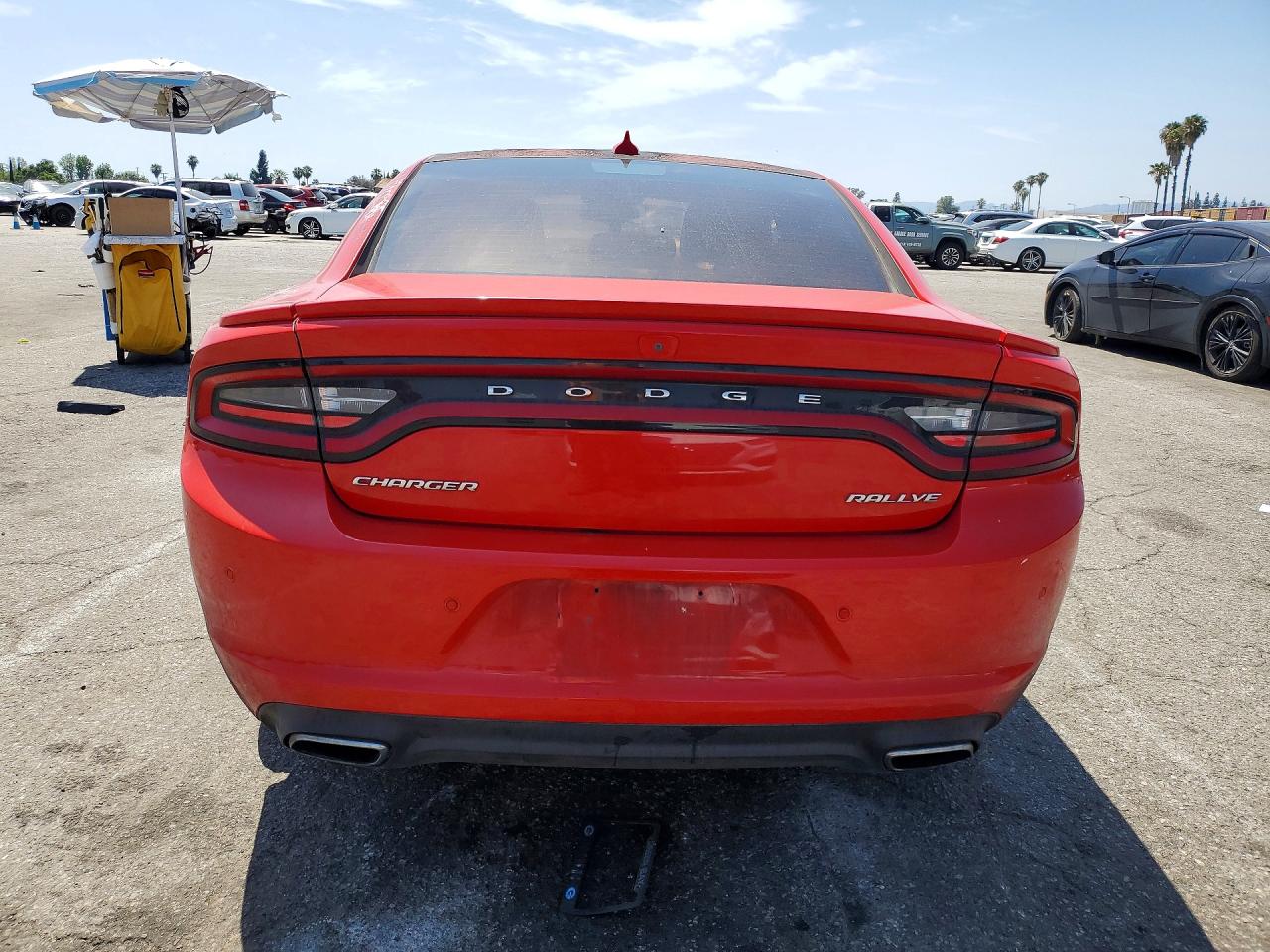 Dodge Charger Sxt
