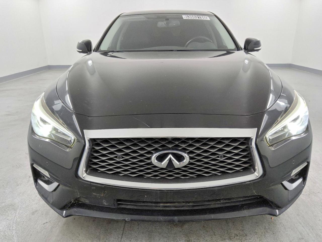 INFINITI Q50 3.0t Luxe